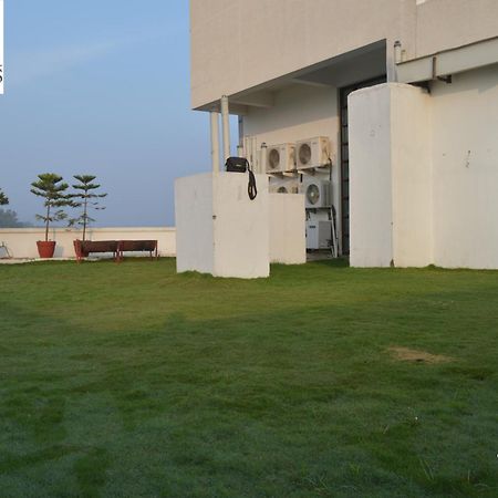 Hotel The Amaris Rishīkesh Exterior foto