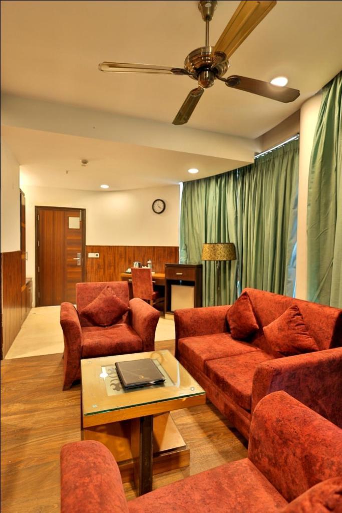 Hotel The Amaris Rishīkesh Exterior foto