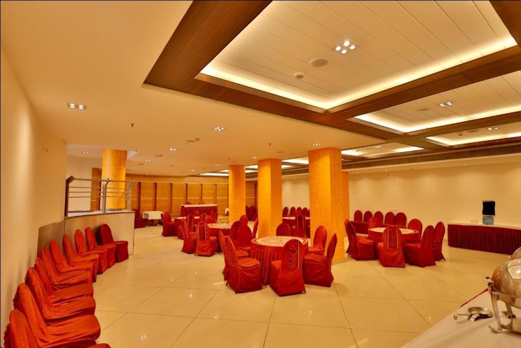 Hotel The Amaris Rishīkesh Exterior foto