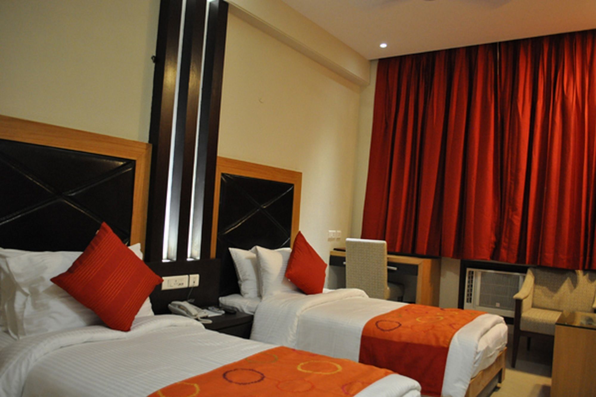 Hotel The Amaris Rishīkesh Exterior foto